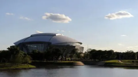 詹俊缅怀查尔顿爵士：传承友谊，纪念足球传奇